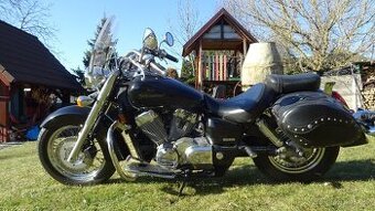 Honda Shadow VT 750 C4 Aero rv. 2004