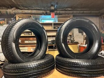 Pneumatiky 215/70 R16