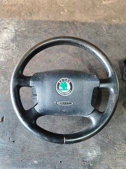 Multifunkční volant Octavia 1 s airbagem