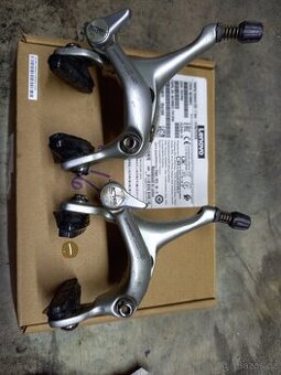 Brzdy Shimano 105 BR-1055 - 1