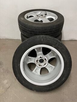 Alu kola Škoda orig,nepoškrábané s pneu na dojetí 195/55,R15