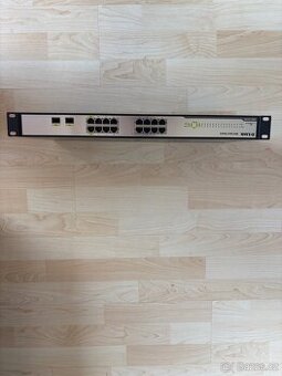 Switch D - link - 1