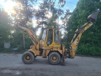Traktorbagr Komatsu WB60A