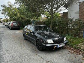 Mercedes Benz C180 W202 díly