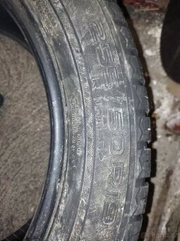 Prodám pneu zimni suv