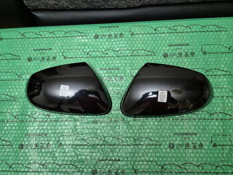 kryty vnějších zrcátek černé Hyundai i10 (AC3) K7431ADE00BL