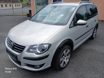 Volkswagen Touran CROSS 1.4 TSi