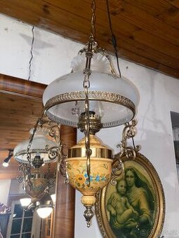 Závěsná elektrická lampa