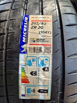 265/40 R20 Michelin Pilot Sport 4S