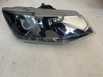 Škoda Fabia 3 světlo s čočkou