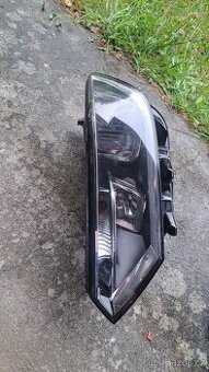 Prodám Lampu Passat B8 3G1 941 005 B