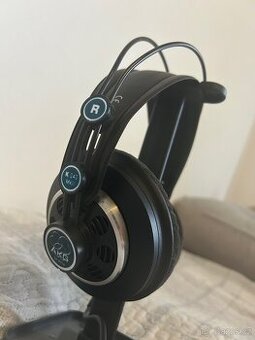 AKG 240 mkII Studiová sluchátka