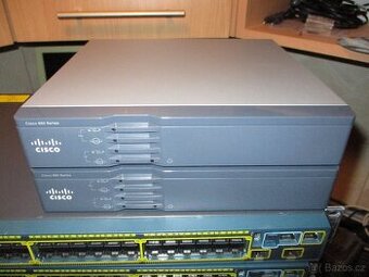 Cisco switche a routery, celá 10Gbps HA infrastruktura