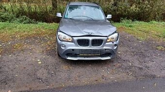 BMW X1 bourané