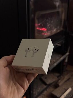 AirPods 4 Nové Nerozbalené