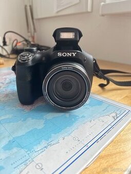 Digitální fotoaparát Sony DSC-H300, 35x zoom, 4x AA batery