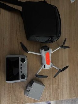 Dron Dji mini 3 fly more kombo