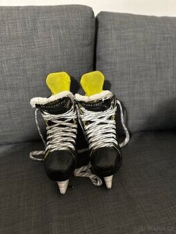 Bauer supreme brusle 3 EE skates