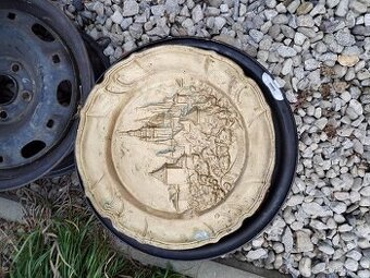 Prodám kovový ozdobný talíř