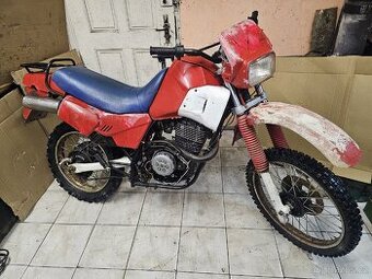 Cagiva Ala Rossa 350 Cagiva 350 dílů
