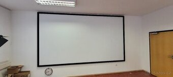 MON ELITE SCREENS profesionální projekční plátno