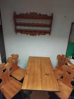 Masivní dřevěný stůl a židle - 1