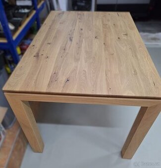 Sleva - nový jídelní stůl bělený dub masiv 90x140+2x45 cm