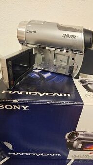 Prodám videokameru SONY