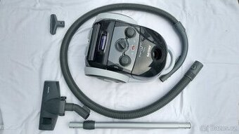 Silný vysavač Philips  2000 W