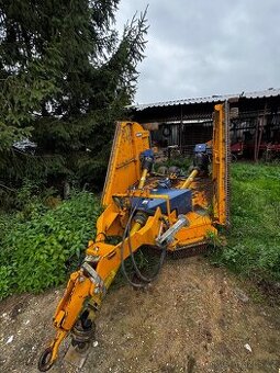 Mulčovač Bomford Tri-Wing 4600