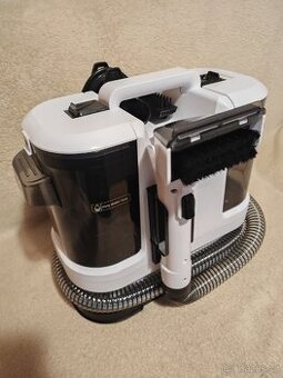 Vodni cistic a vysavac potahu a kobercu