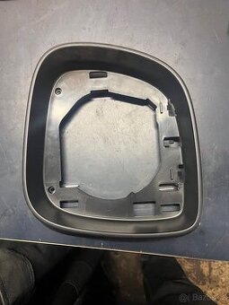 Rámeček zrcátka VW T5