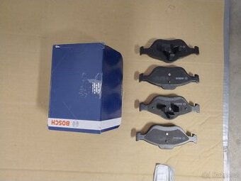 Prodám brzdové destičky Ford Fusion