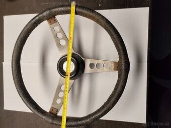 Sportovní volant Škoda.