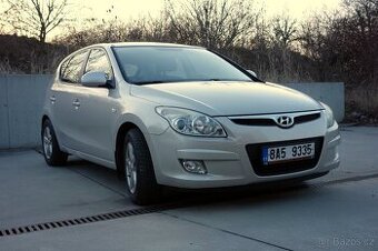 Hyundai i30 1.6 CVVT 90 kW, 2/2008, 180.000 Km