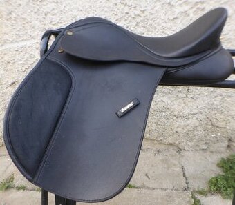 Wintec wide pony