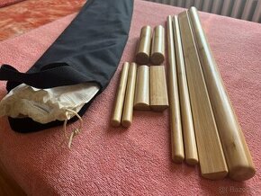Bambusove tyce na masaz