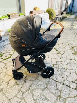 Kočárek Kinderkraft Prime 2v1 + vajíčko Maxi-Cosi s isofixem