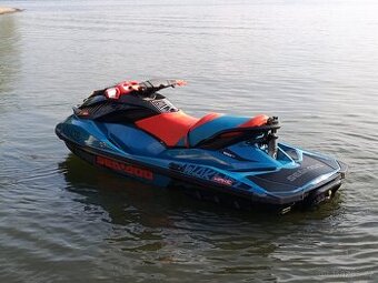 Vodní skůtr Seadoo 155 wake s kompletní výbavou