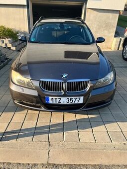 BMW e91 325i