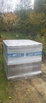 KM BETA šedá