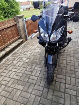 Suzuki DL 1000 V-strom