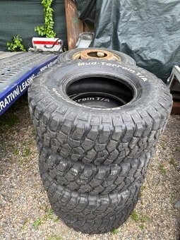 Bf goodrich 285/75 r16 MT ko2
