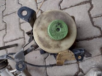 Hřeben řízení s pumpu Škoda Fabia 1