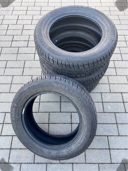 Fabia, Rapid - 185/60 R15 - 4x letní Barum 99%