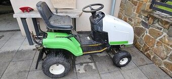 Sekacka traktor