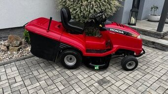 Honda 2315 zahradní traktůrek,traktor 2 VÁLCE