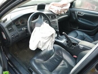 +Volvo XC70,2006