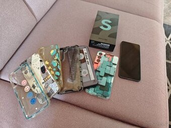 Samsung s22 +