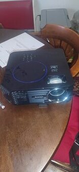Projektor benq mp622